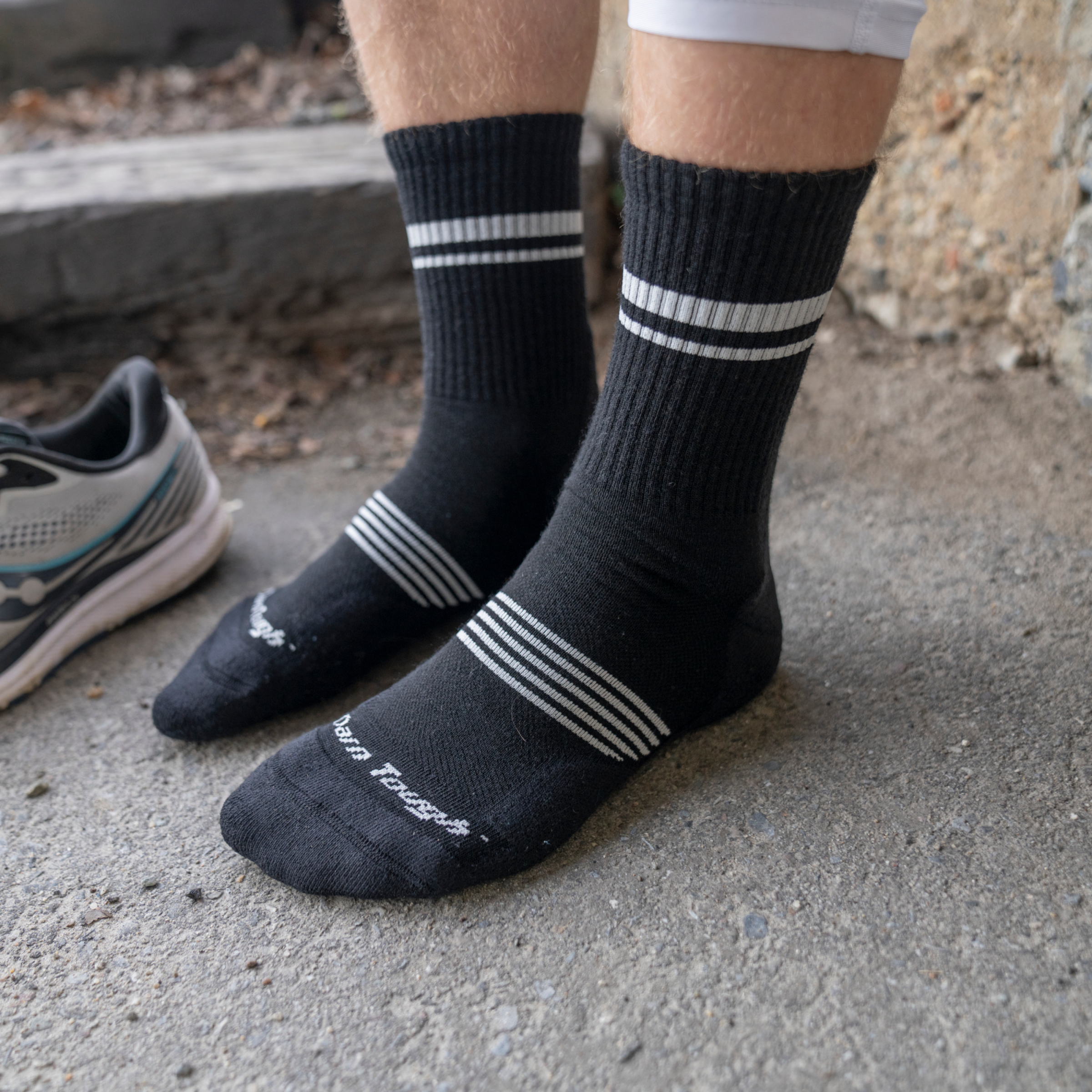 Men's Element Micro Crew Lightweight Running Socks - Image 9