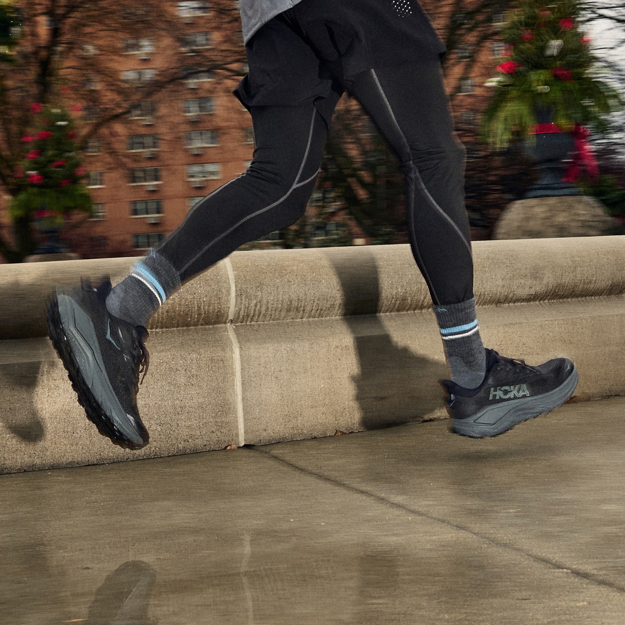 Men's Element Micro Crew Lightweight Running Socks - Image 8