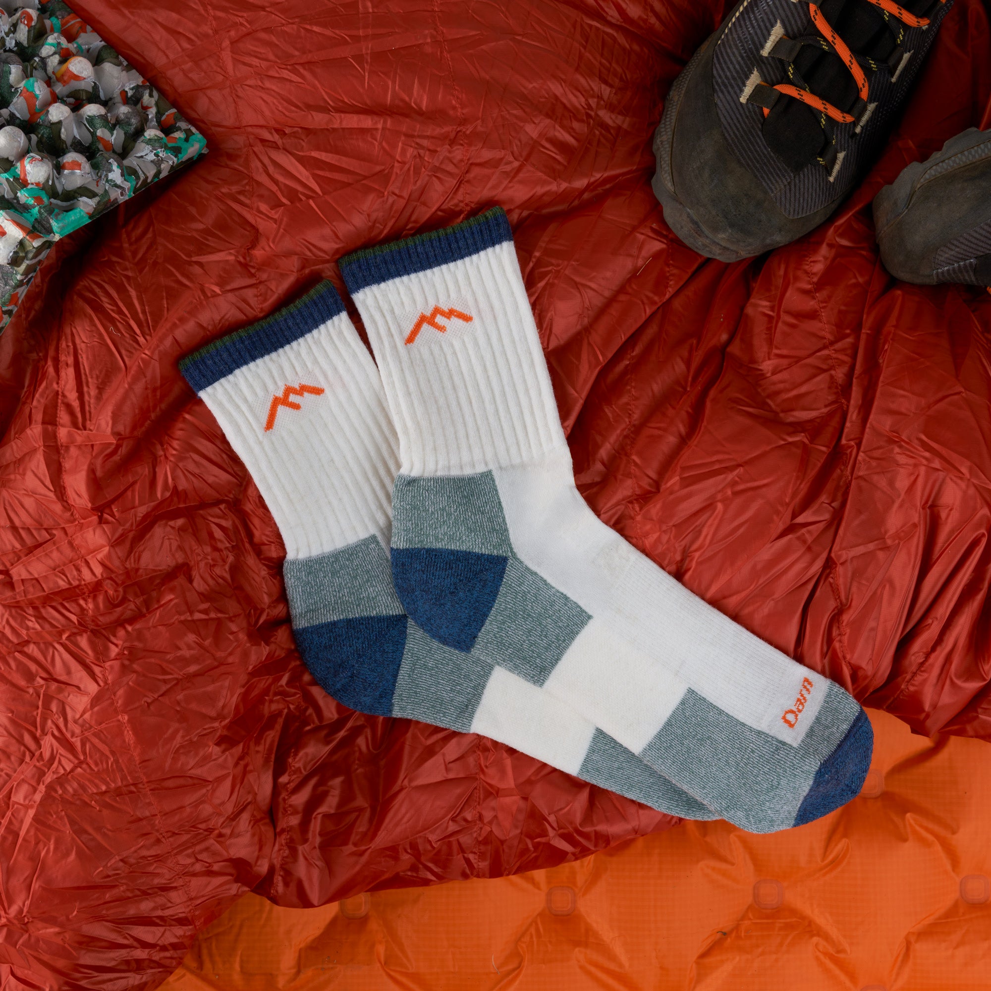 Men's Hiker Micro Crew Midweight Hiking Socks - Image 25